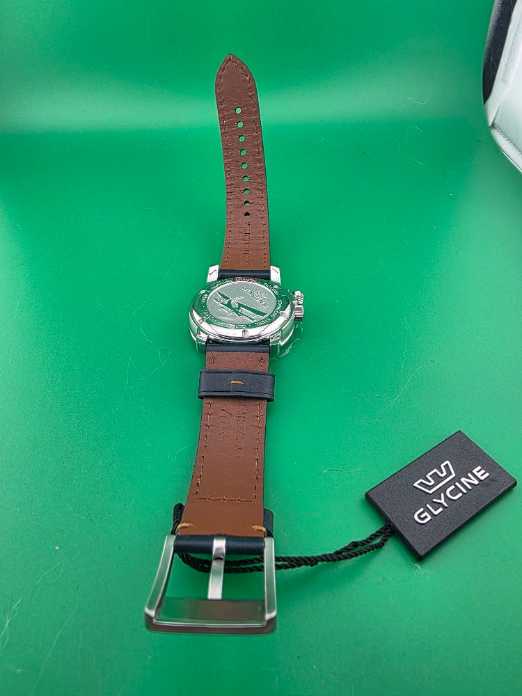 Glycine Airman Worldtimer GL1022 42mm Swiss Quartz Blue Dial – Box & Hangtag