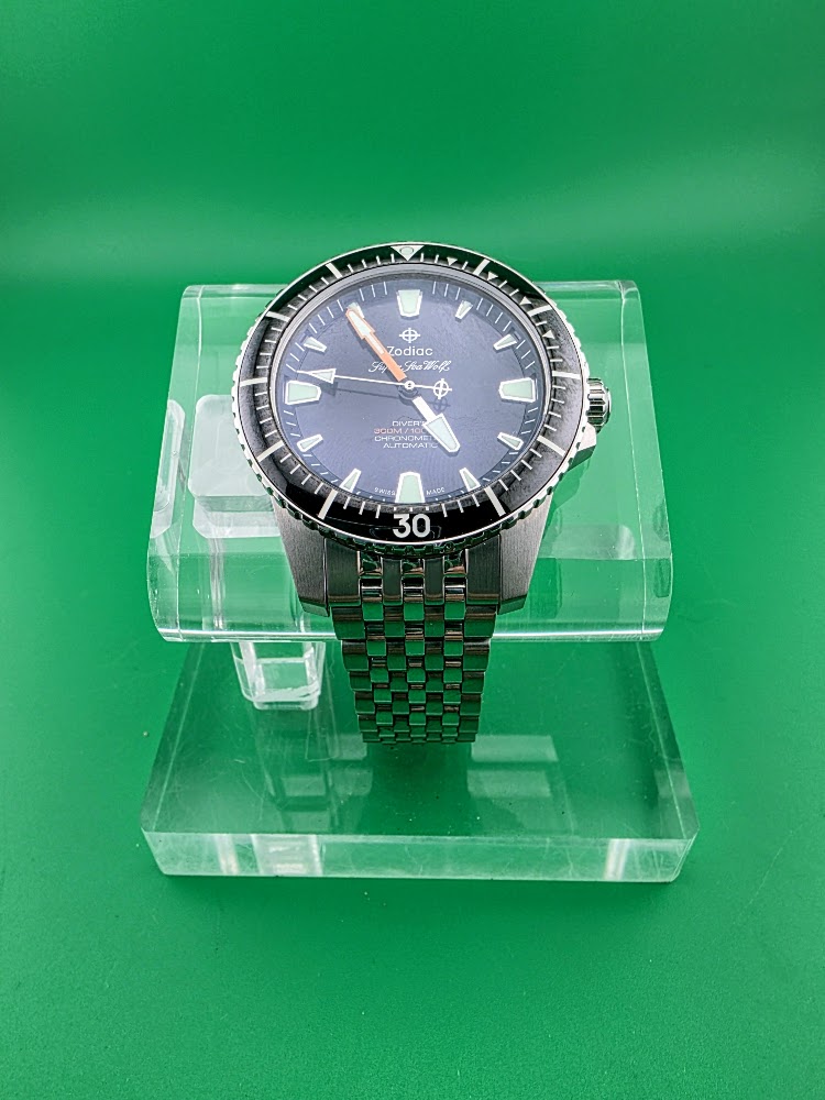 Zodiac Super Sea Wolf Pro-Diver – COSC Chronometer – 300M Automatic – Ref. ZO3552 – Full Set