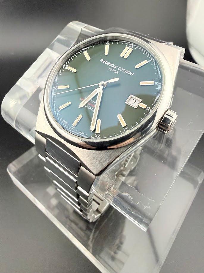 Frederique Constant Highlife Automatic COSC - Full Set - Mint Condition