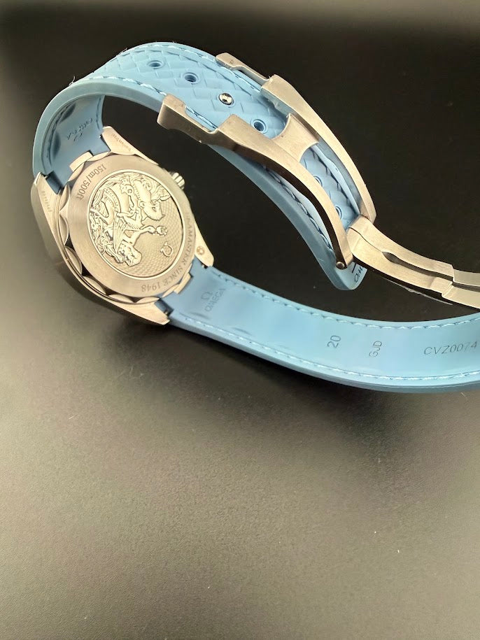 Omega Seamaster Aqua Terra 150M Master Chronometer "Summer Blue"