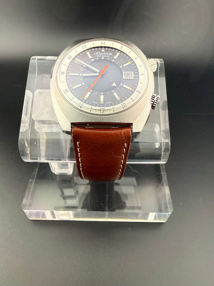 Alpina Startimer Heritage GMT – Full Set + 5 Additional Premium Straps