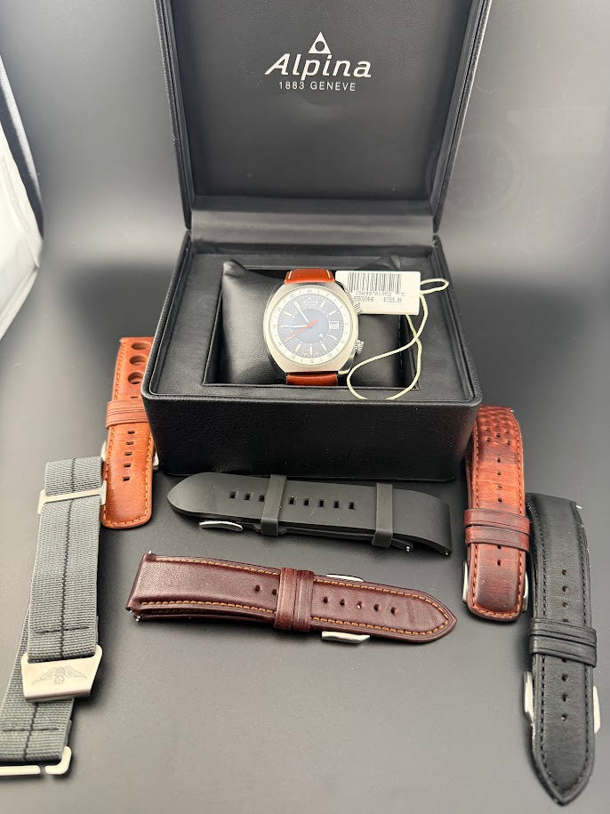 Alpina Startimer Heritage GMT – Full Set + 5 Additional Premium Straps