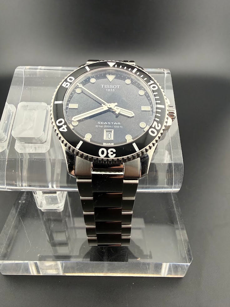 Tissot Seastar 1000 Quartz 40mm Black Dial - Full Set - Like New --SOLD