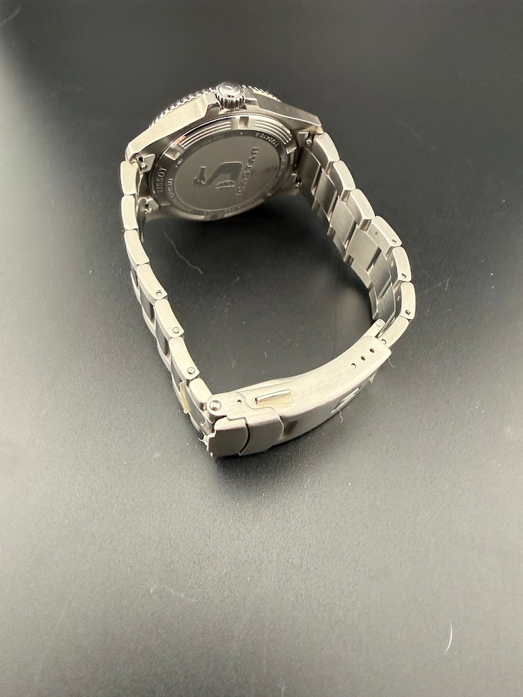 Tissot Seastar 1000 Quartz 40mm Black Dial - Full Set - Like New --SOLD