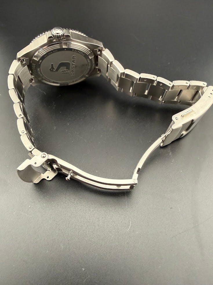 Tissot Seastar 1000 Quartz 40mm Black Dial - Full Set - Like New --SOLD