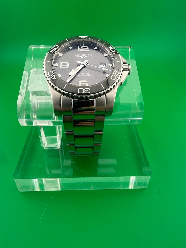 LONGINES HYDROCONQUEST AUTOMATIC 41MM - SOLD
