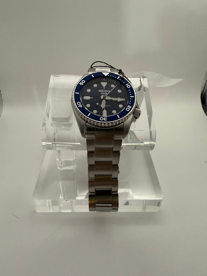 Seiko 5 Automatic
