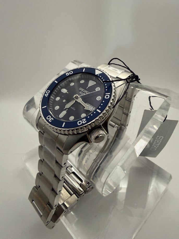 Seiko 5 Automatic