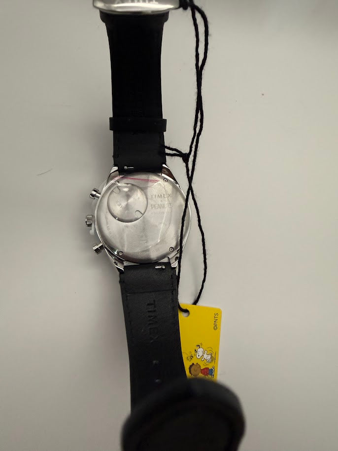 Timex x Peanuts Snoopy Chronograph - Panda Dial - Unworn