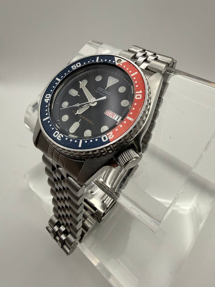Seiko SKX Pepsi Automatic Diver