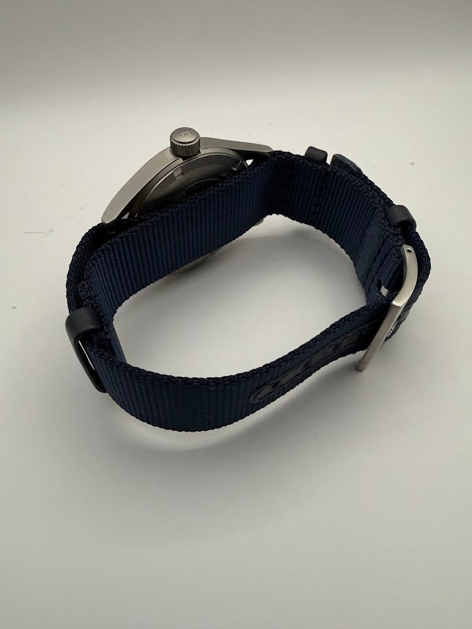 Hamilton Khaki Field Quartz - Blue Dial - Full Set