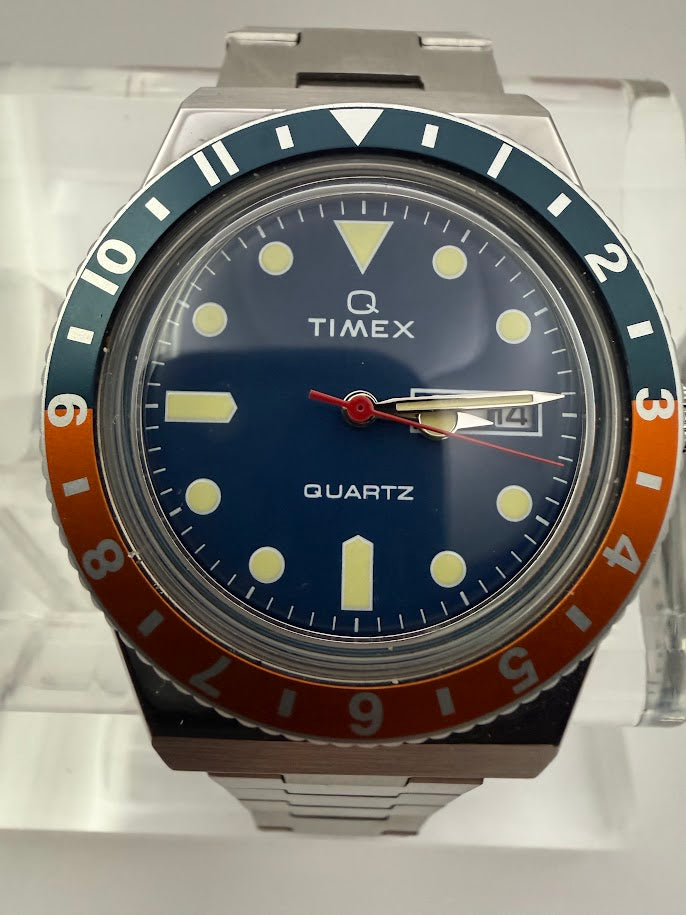 Timex Q Reissue Quartz Diver - Pepsi Bezel