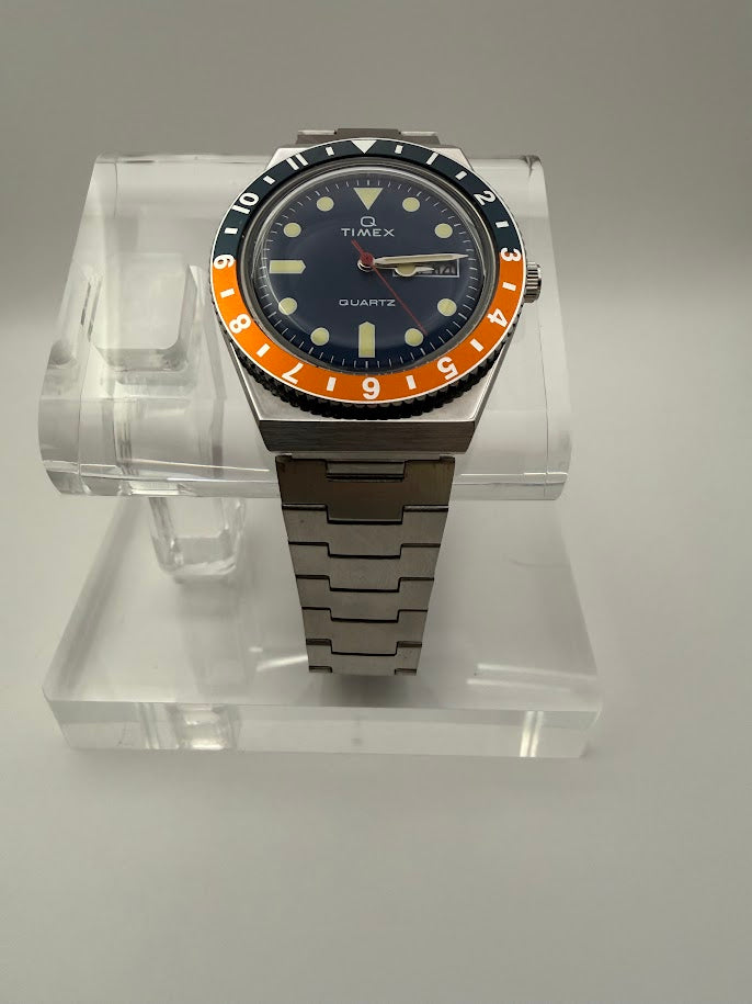 Timex Q Reissue Quartz Diver - Pepsi Bezel
