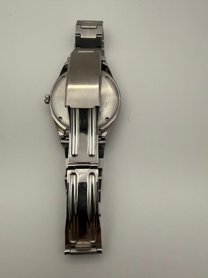 Timex Q Reissue Quartz Diver - Pepsi Bezel