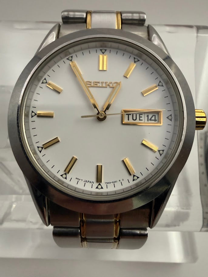 Seiko Quartz Day-Date - White Dial Two-Tone