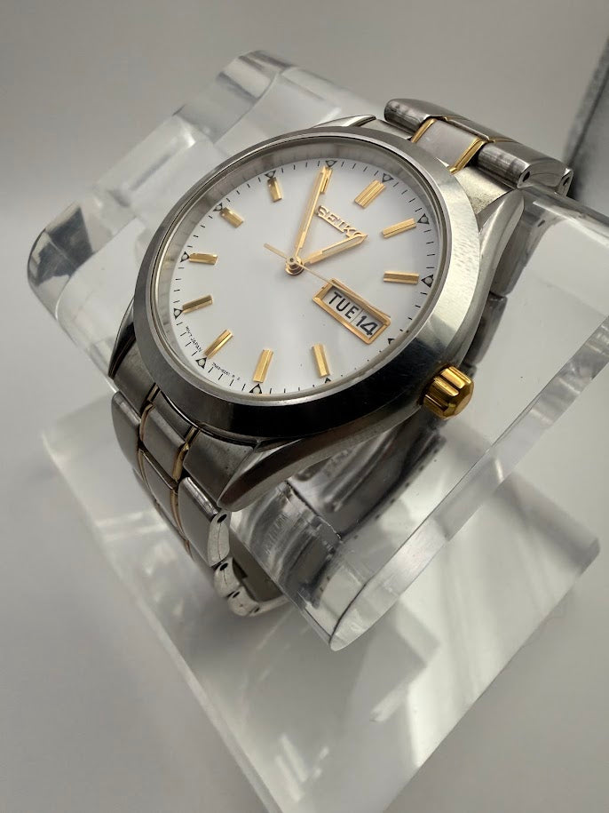 Seiko Quartz Day-Date - White Dial Two-Tone