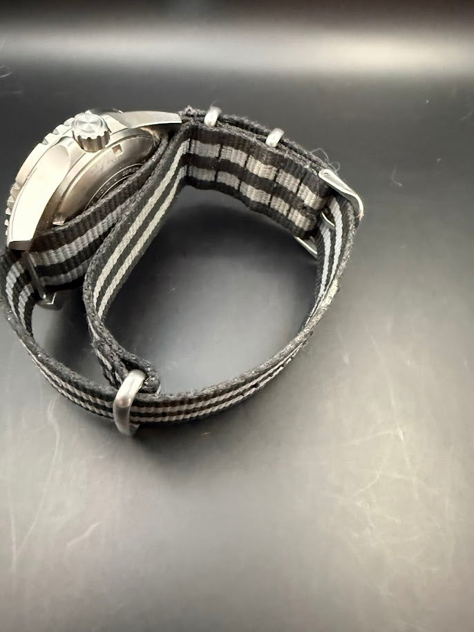 Hawaiian Lifeguard Association Quartz Diver - 200M - SOLD